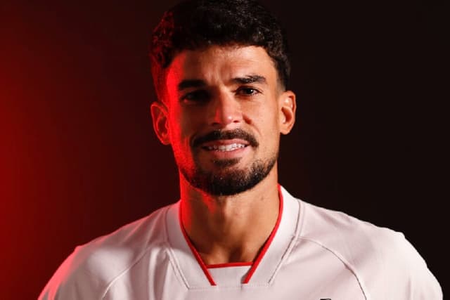 São Paulo anuncia a contratação do meia Cauly