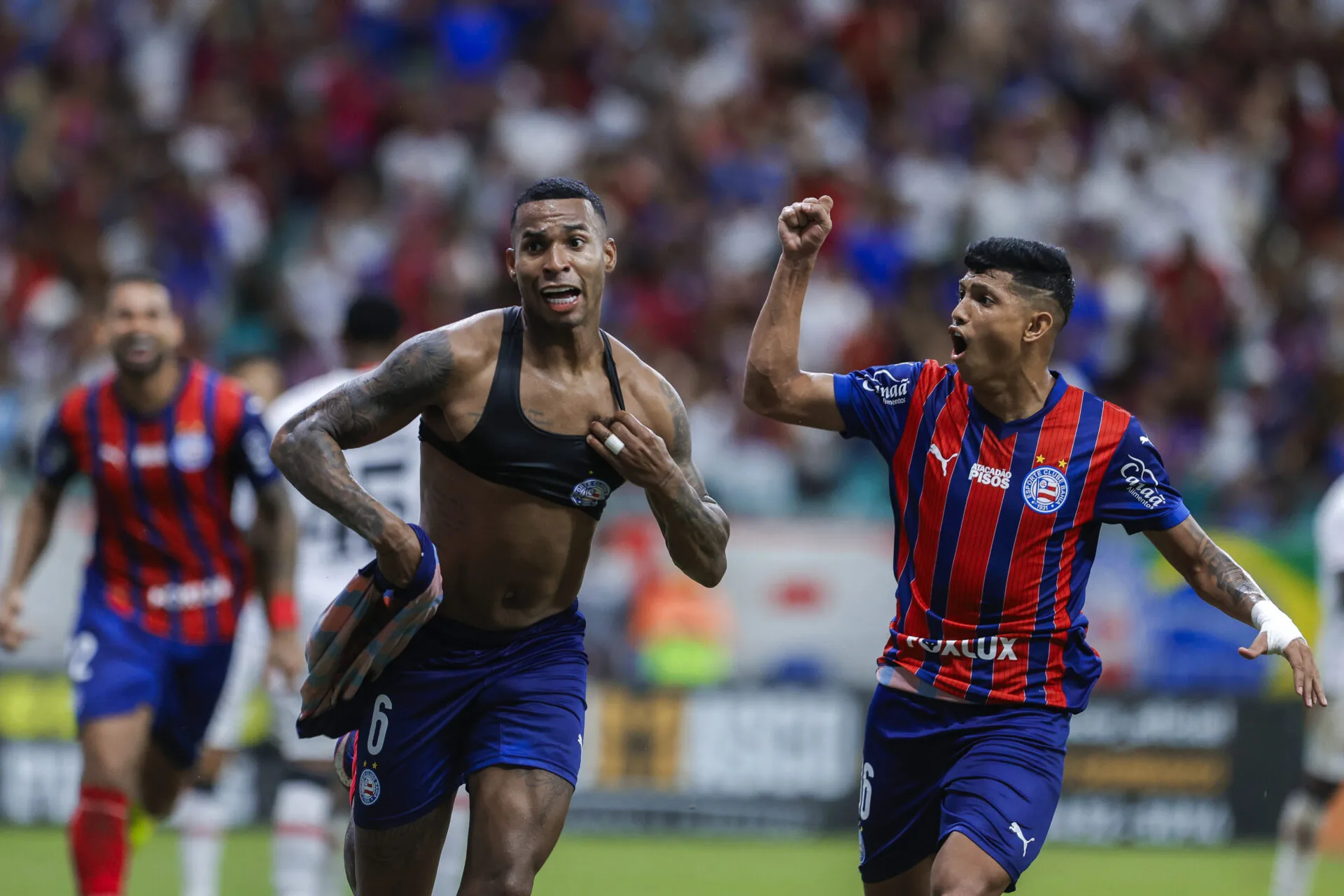 Bahia bate Vitória e conquista 52º título estadual