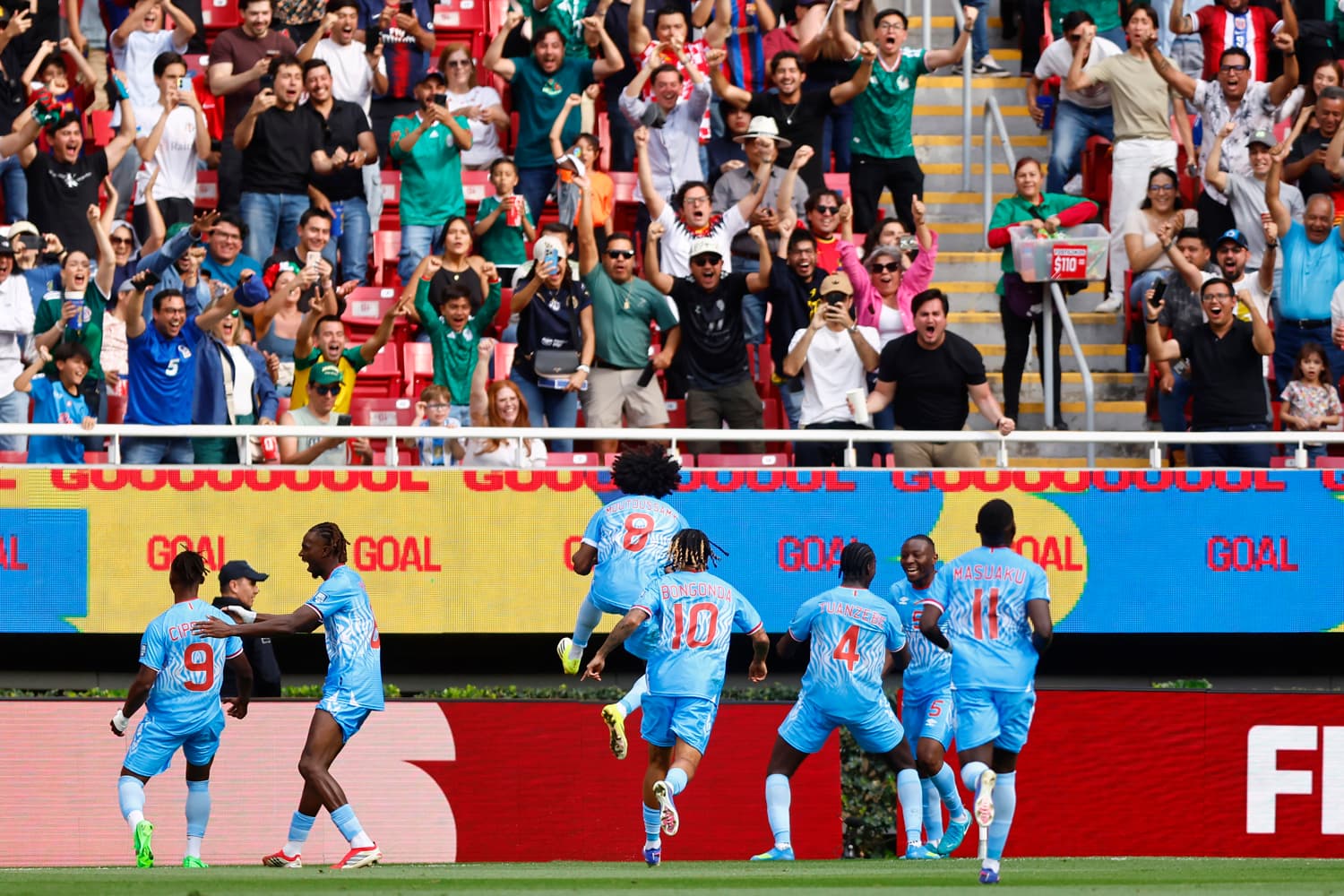 Congo vence Jamaica e garante penúltima vaga da Copa