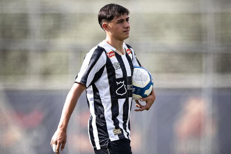 Santos: Joia da base atrai Argentina e sonha treinar com Neymar