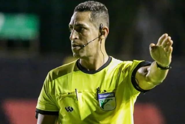 CBF divulga áudio do VAR em Corinthians x Flamengo