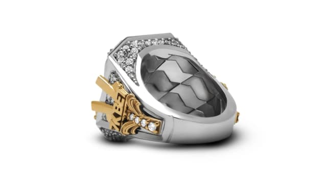 Craque do Paulistão receberá anel de ouro com diamantes, safiras e rubis