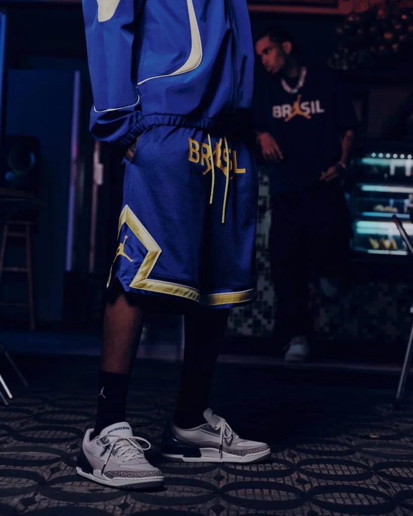 Coleção de agasalhos, bermudas e a camisa reserva da seleção são produzidas pela Jordan - Nike/Divulgação