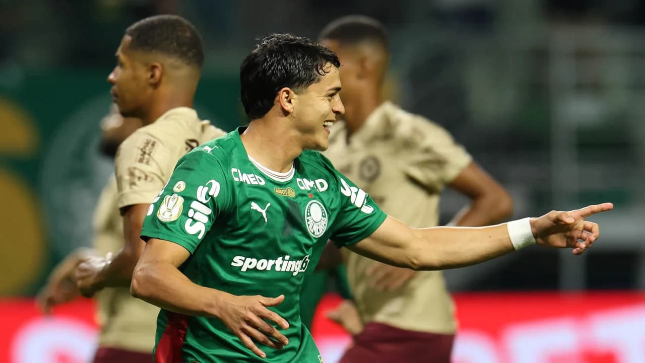 Palmeiras amassa Jacuipense e encaminha vaga
