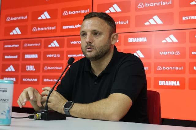 Ceará encaminha acerto com André Mazzuco para a diretoria