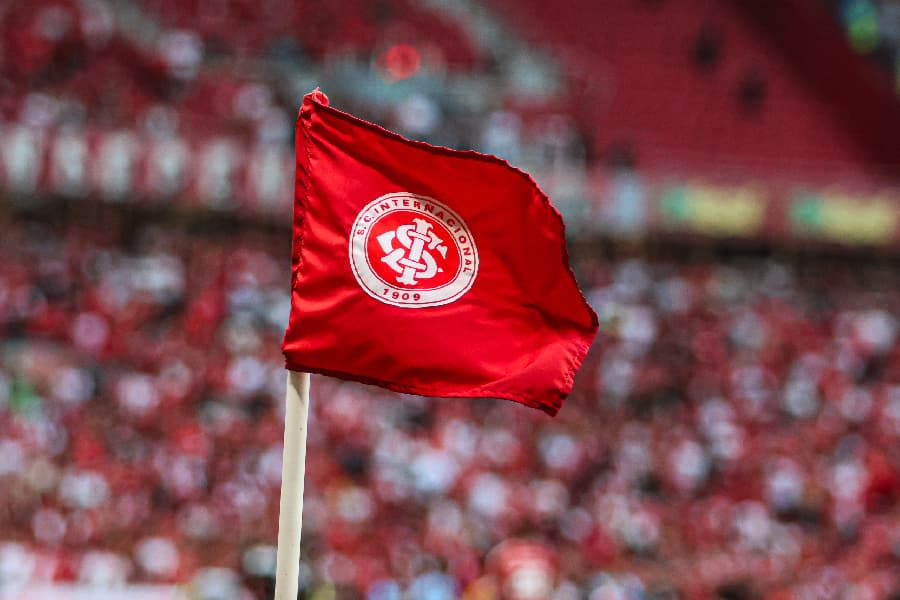 Tinga, Dunga e Alisson lideram reforma no CT do Internacional