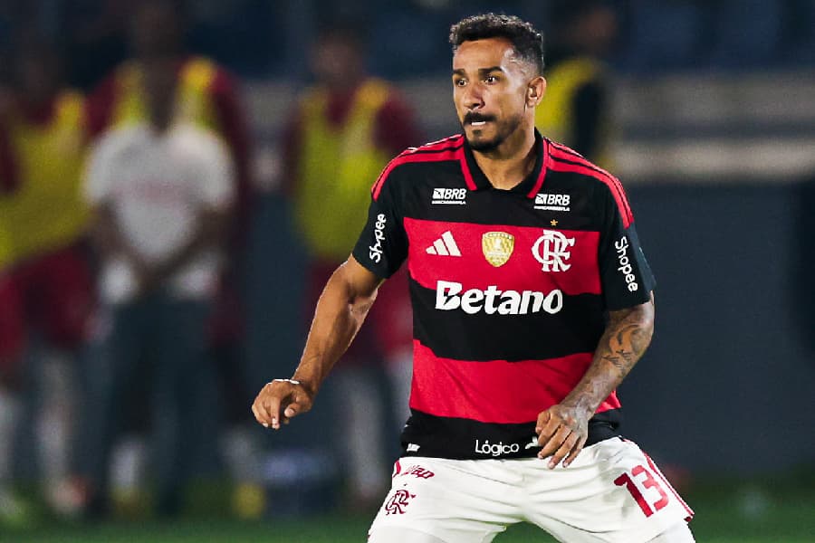 Danilo e Jardim cobram ‘exame de consciência’ no Flamengo após 3 a 0