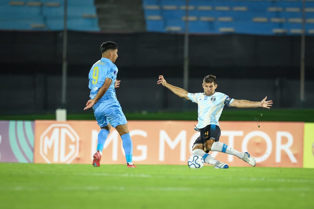 Montevideo City castiga Grêmio misto e vence na estreia da Sul-Americana