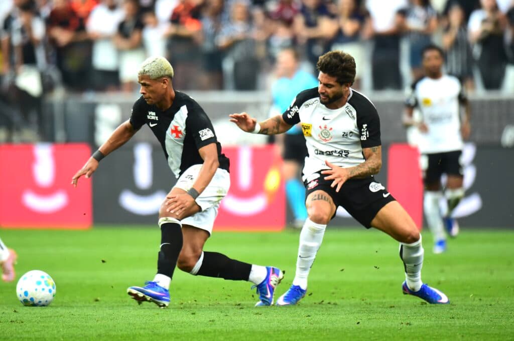 Corinthians x Vasco se enfrentam pela 13ª rodada do Brasileirão 2026 - Alexandre Battibugli/PLACAR
