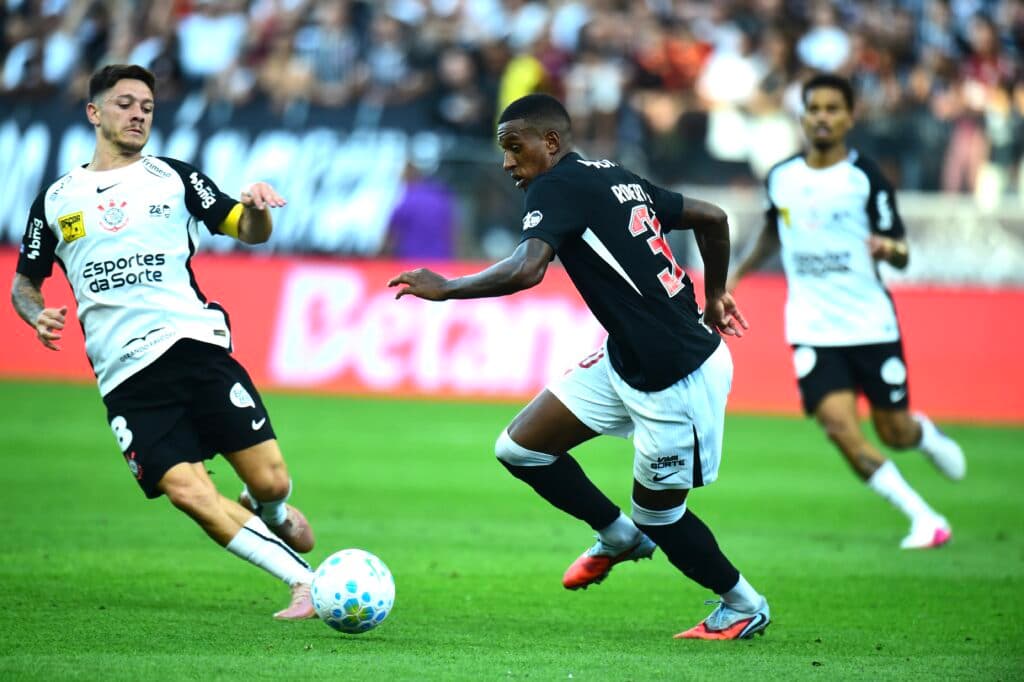 Corinthians x Vasco se enfrentam pela 13ª rodada do Brasileirão 2026 - Alexandre Battibugli/PLACAR