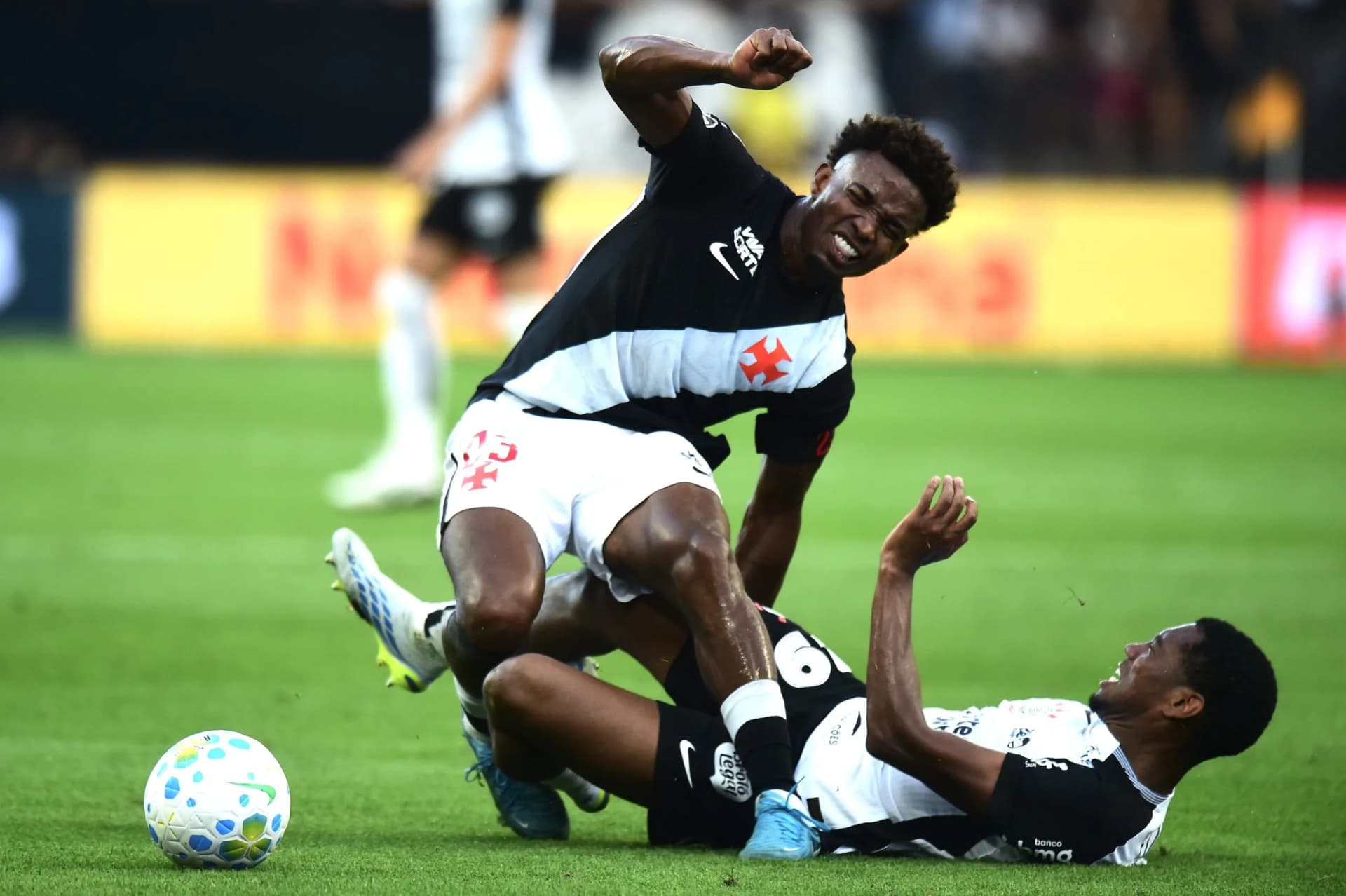 Corinthians x Vasco se enfrentam pela 13ª rodada do Brasileirão 2026 - Alexandre Battibugli/PLACAR