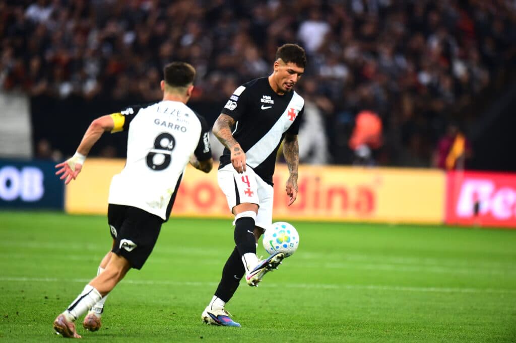Corinthians x Vasco se enfrentam pela 13ª rodada do Brasileirão 2026 - Alexandre Battibugli/PLACAR