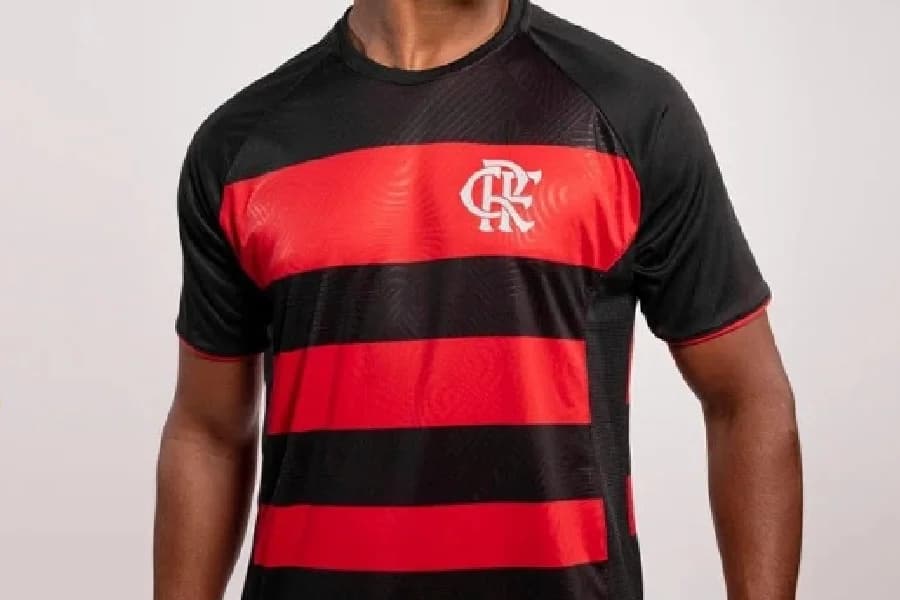 Flamengo e Shopee lançam camisa oficial com preço reduzido