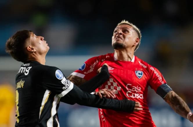 Cienciano vence e agrava crise do Atlético Mineiro