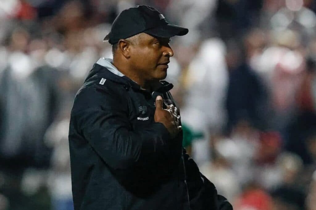 Roger Machado: pressão no São Paulo aumenta com quatro derrotas em 10 jogos