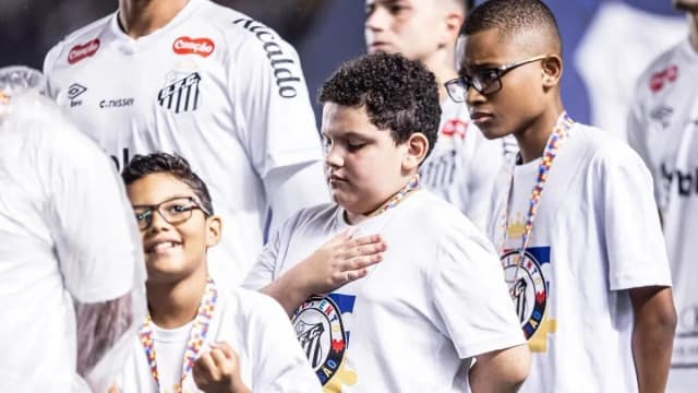 Clubes brasileiros realizam ações em prol da comunidade autista