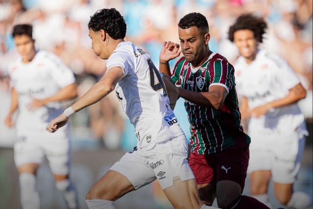 Fluminense busca virada heroica sobre o Santos após sair duas vezes atrás no placar