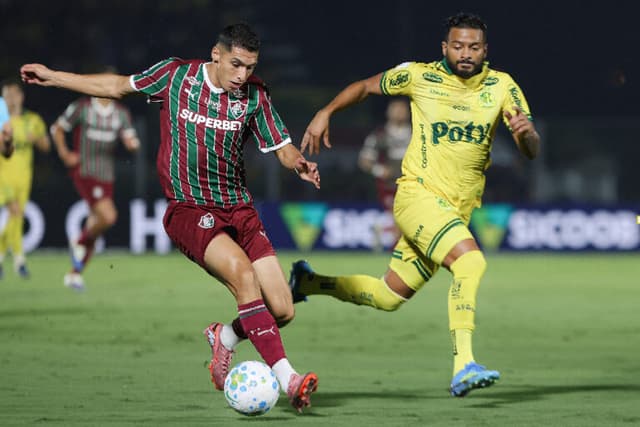 Denílson faz golaço, Mirassol anula Fluminense e respira na luta contra rebaixamento