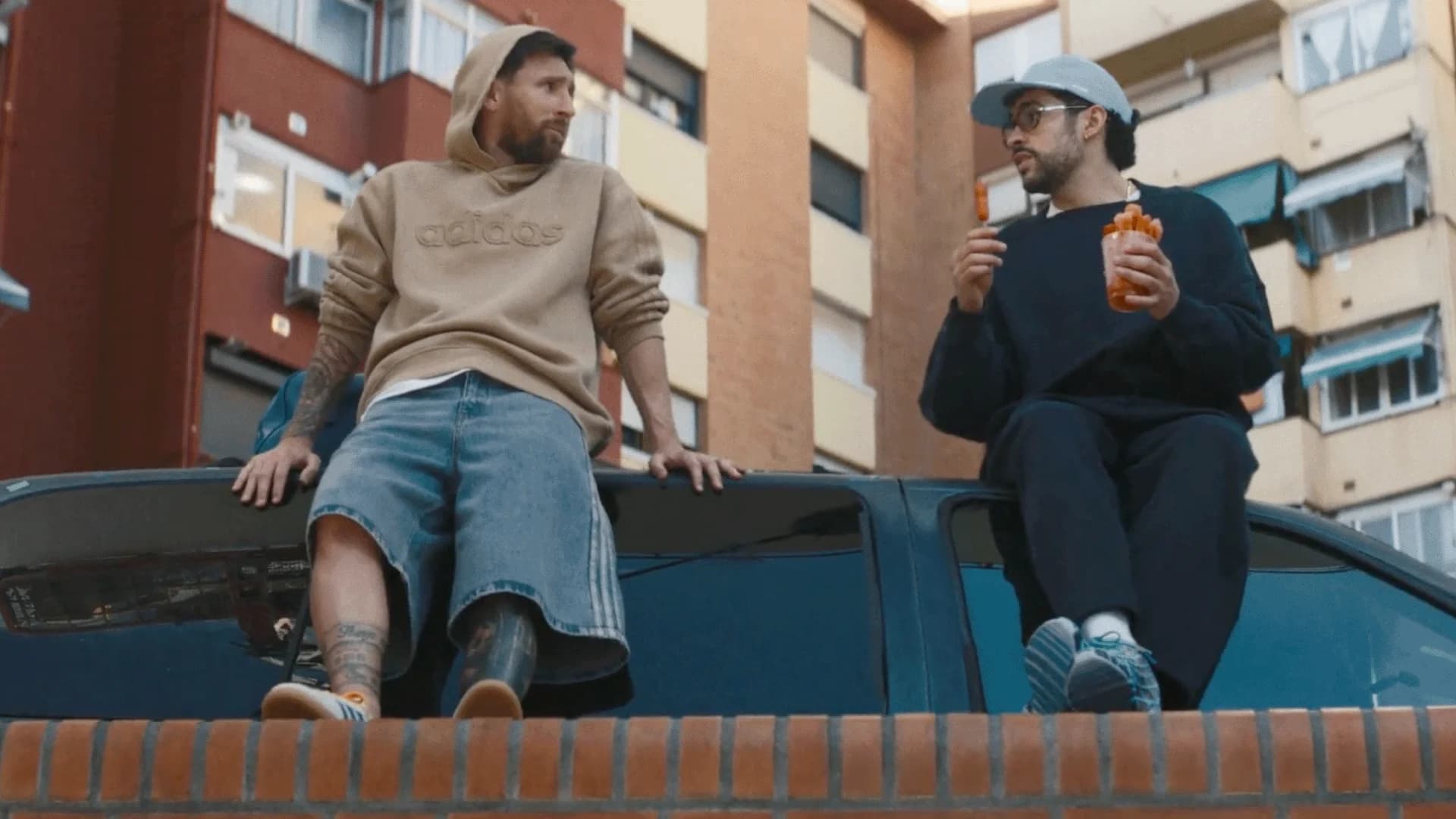 Com Messi e outras estrelas, Adidas lança campanha para a Copa do Mundo