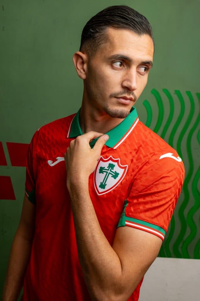 Lusa lança camisa 3 inspirada na seleção portuguesa - Divulgação