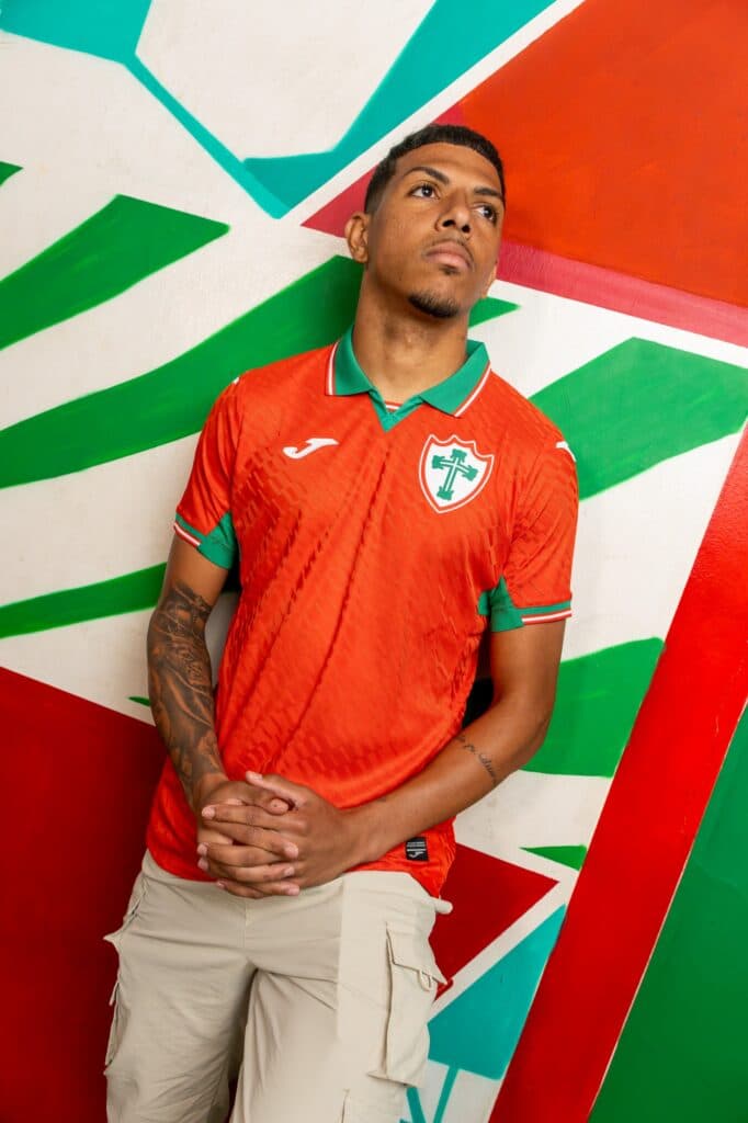 Lusa lança camisa 3 inspirada na seleção portuguesa - Divulgação