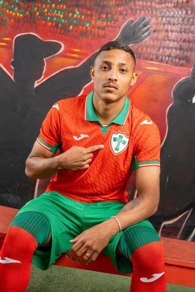 Lusa lança camisa 3 inspirada na seleção portuguesa - Divulgação