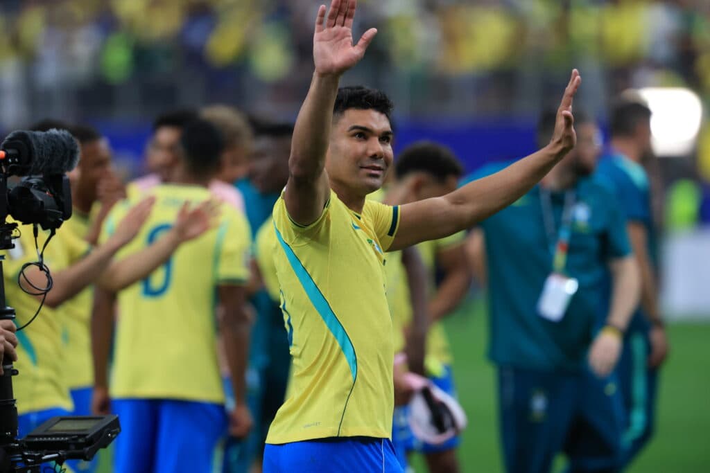 Casemiro comemora a vitória do Brasil sobre o Japão em Houston (Pier Giavelli / BPA)