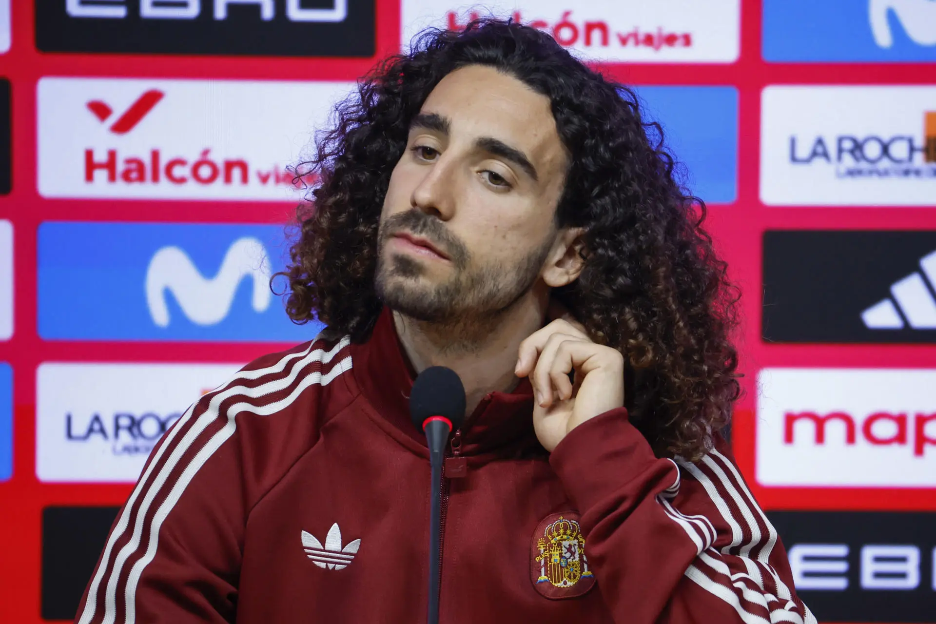 Real Madrid anuncia contratação de Marc Cucurella