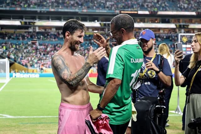 Messi, Djalminha e os gênios da objetividade
