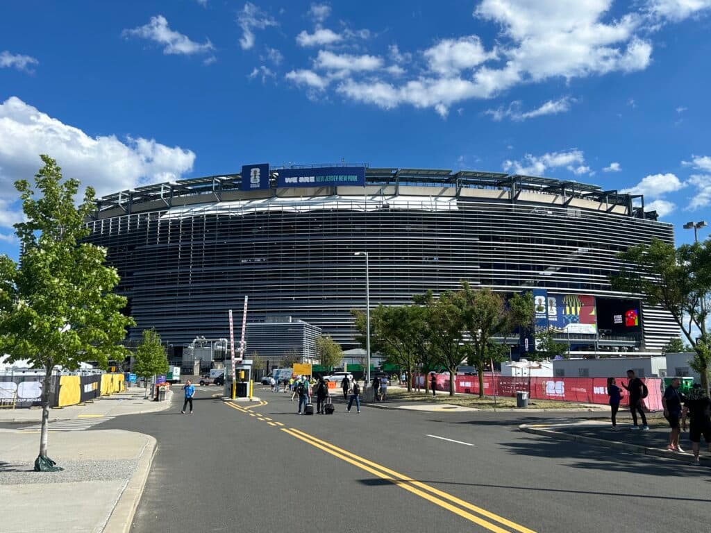 Nova Jersey ou Nova York? Nomes causam confusão e provocam mudanças no estádio