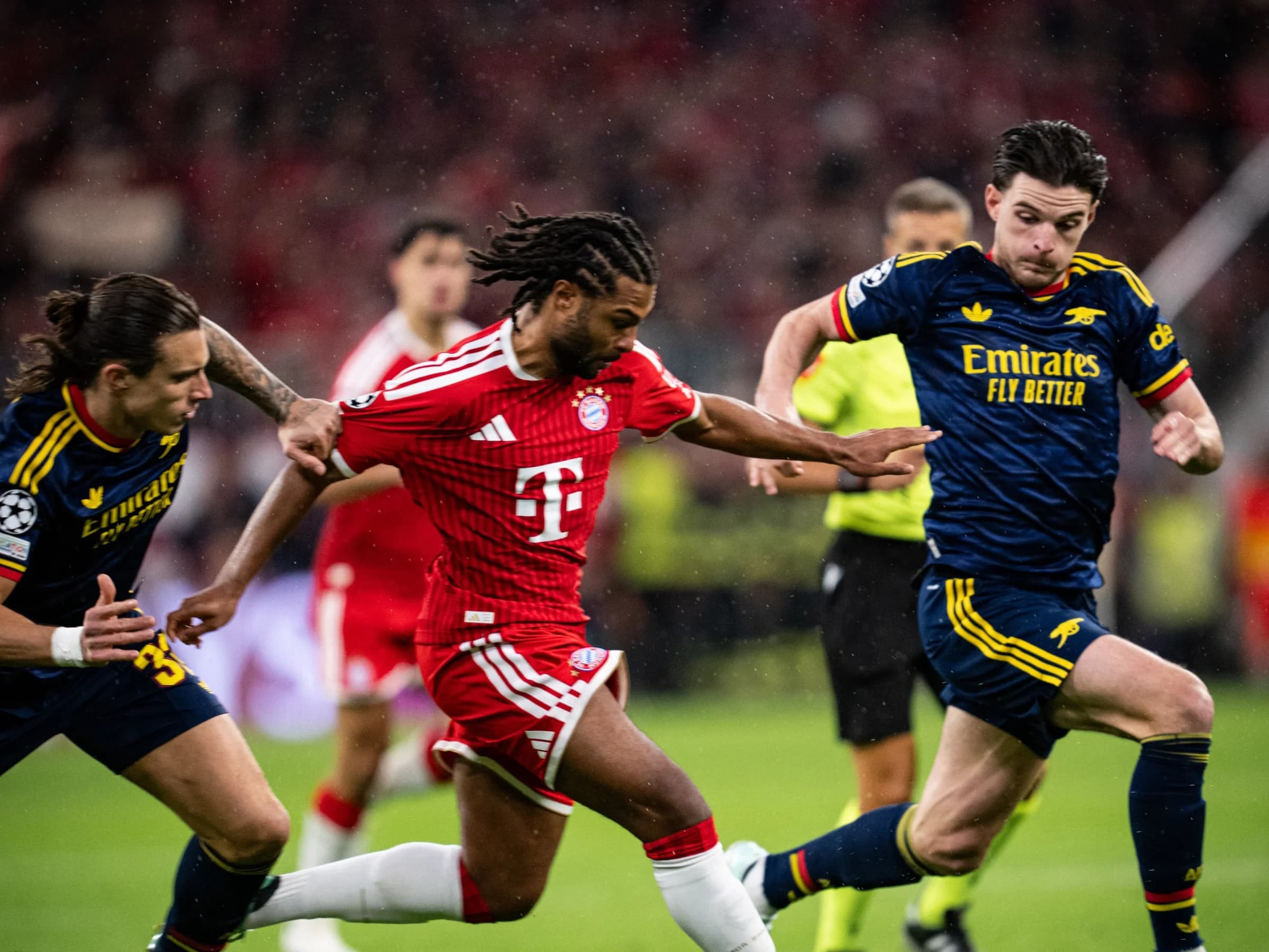 Arsenal e Bayern ficaram no 2 a 2 - Foto: Divulgação/Bayern