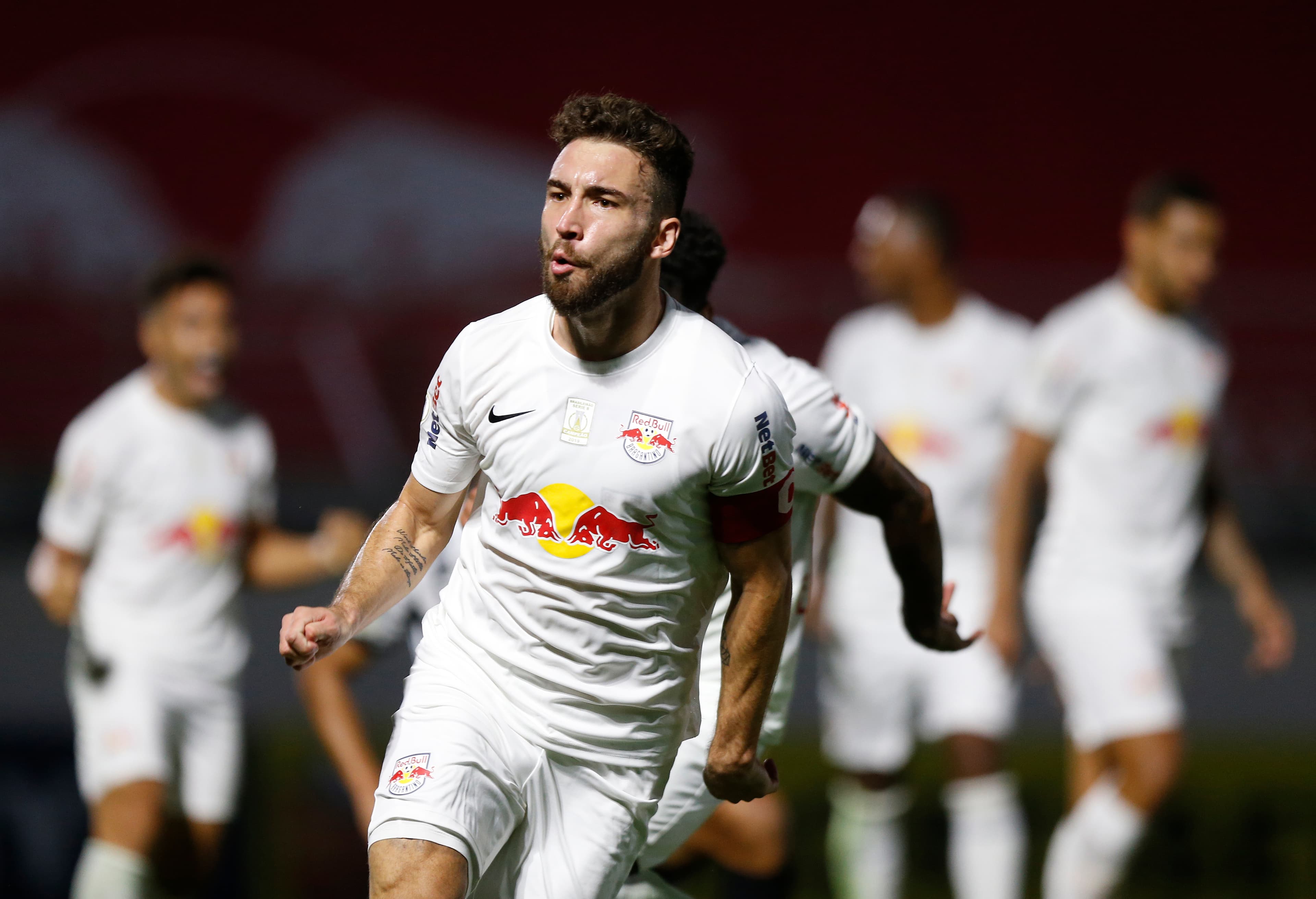 O zagueiro Léo Ortiz foi convocado para a seleção brasileira