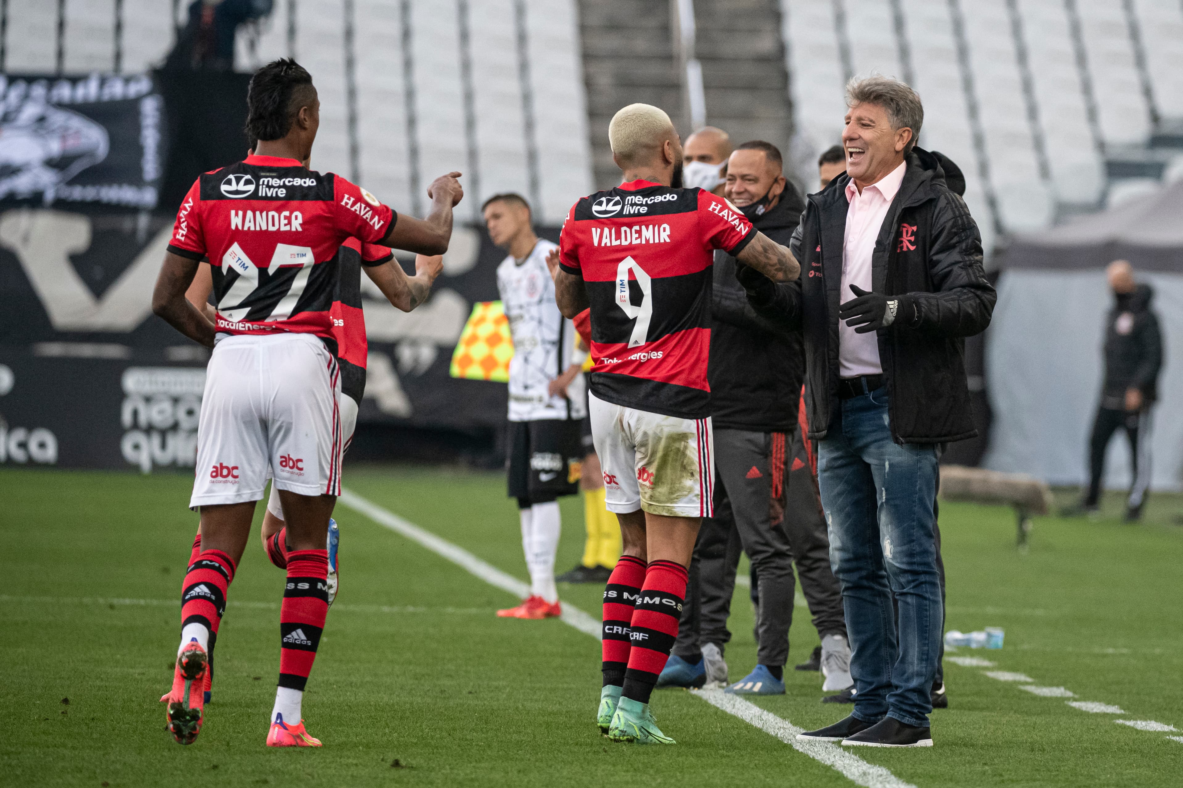 Flamengo venceu o Corinthians em Itaquera