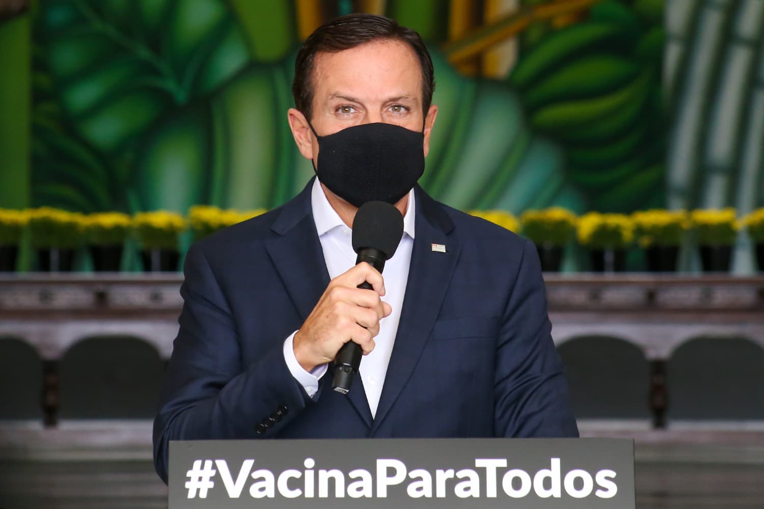 João Doria anunciou novas medidas restritivas devido ao avanço de casos de Covid-19 -