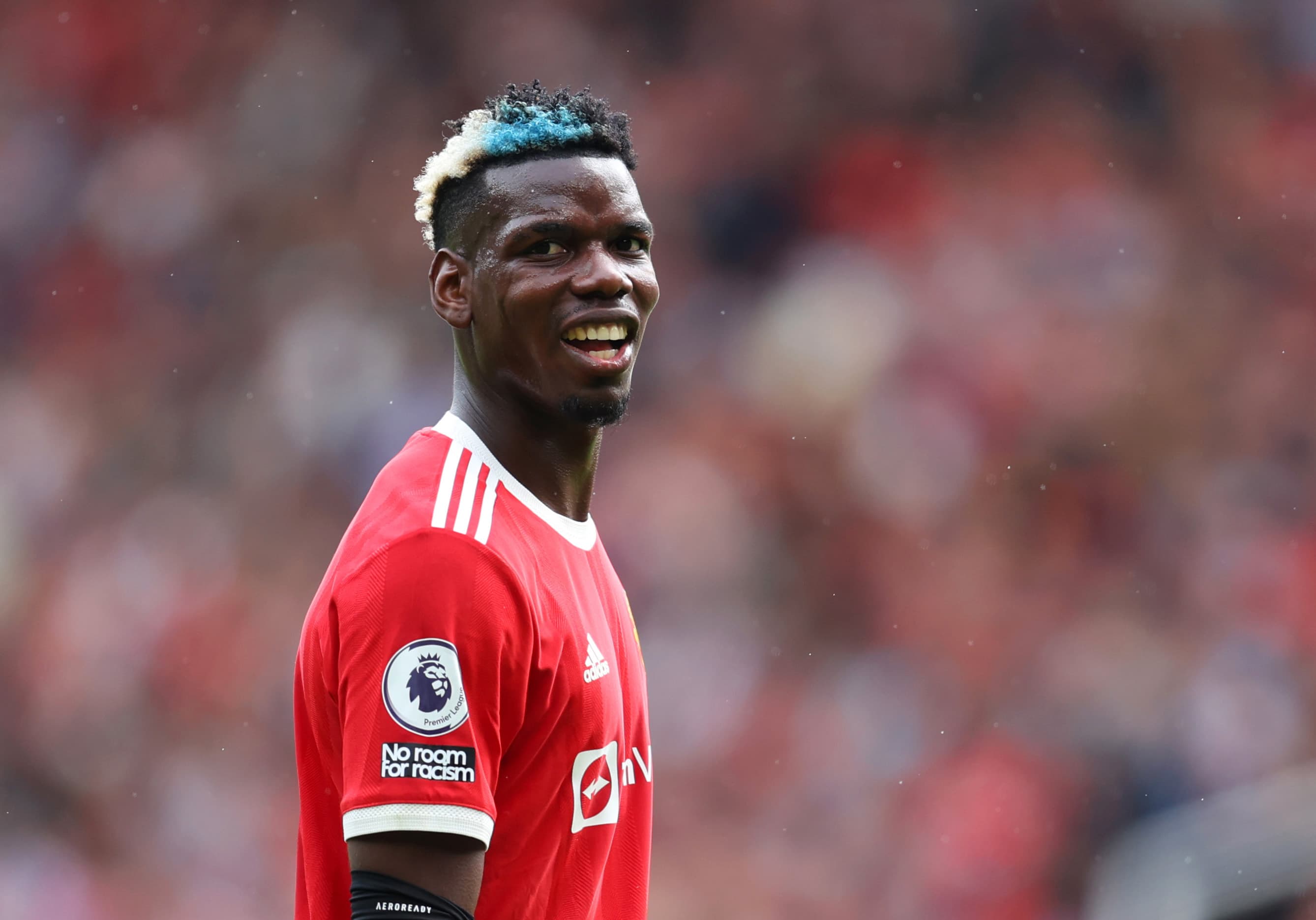 Pogba brinca sobre caso City e pede dois títulos
