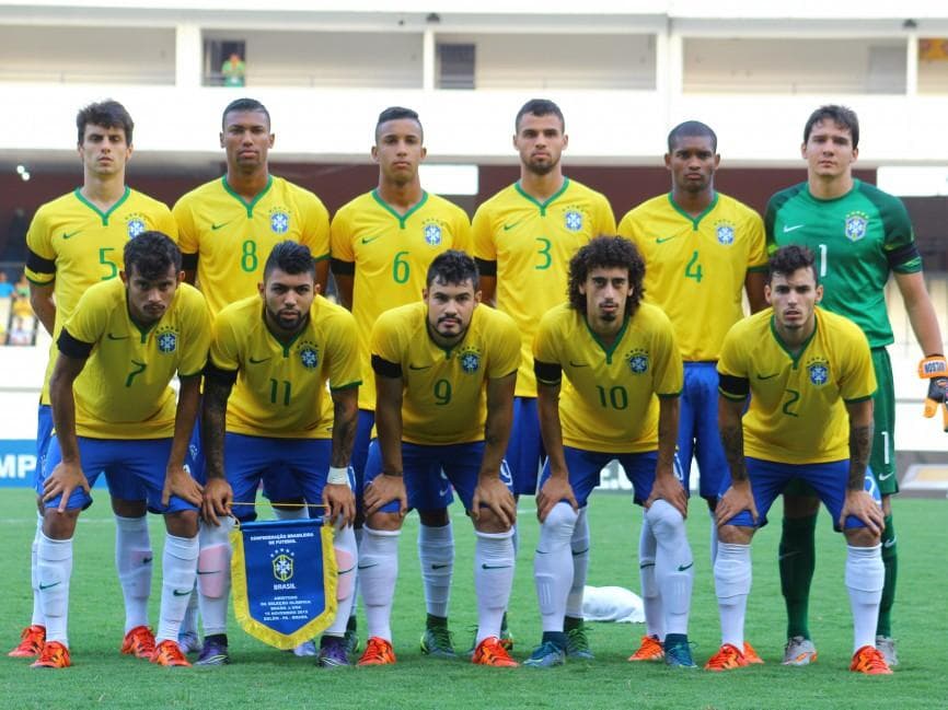 Seleção brasileira olímpica que iniciou a partida contra os Estados Unidos em Belém