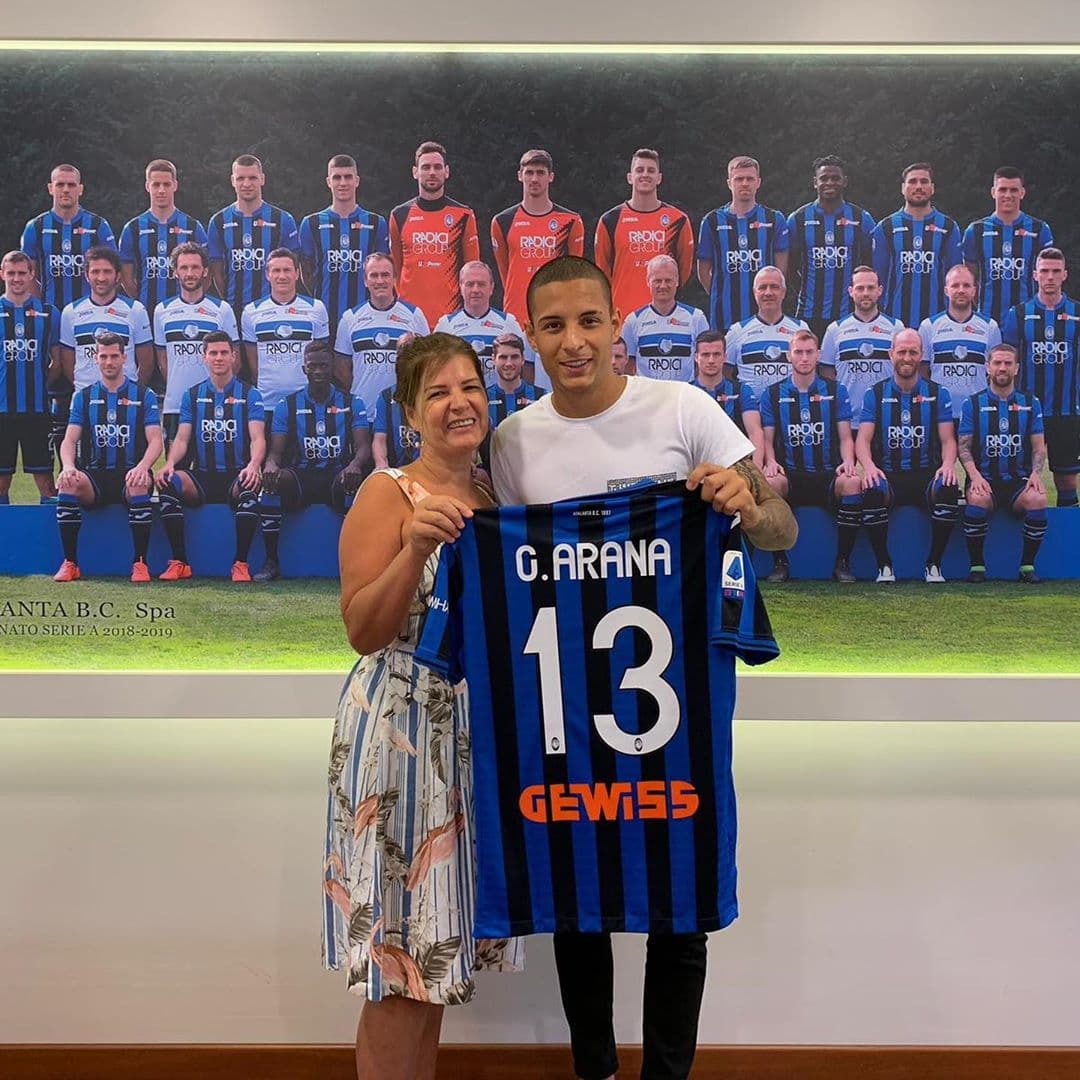 Guilherme Arana foi apresentado na Atalanta