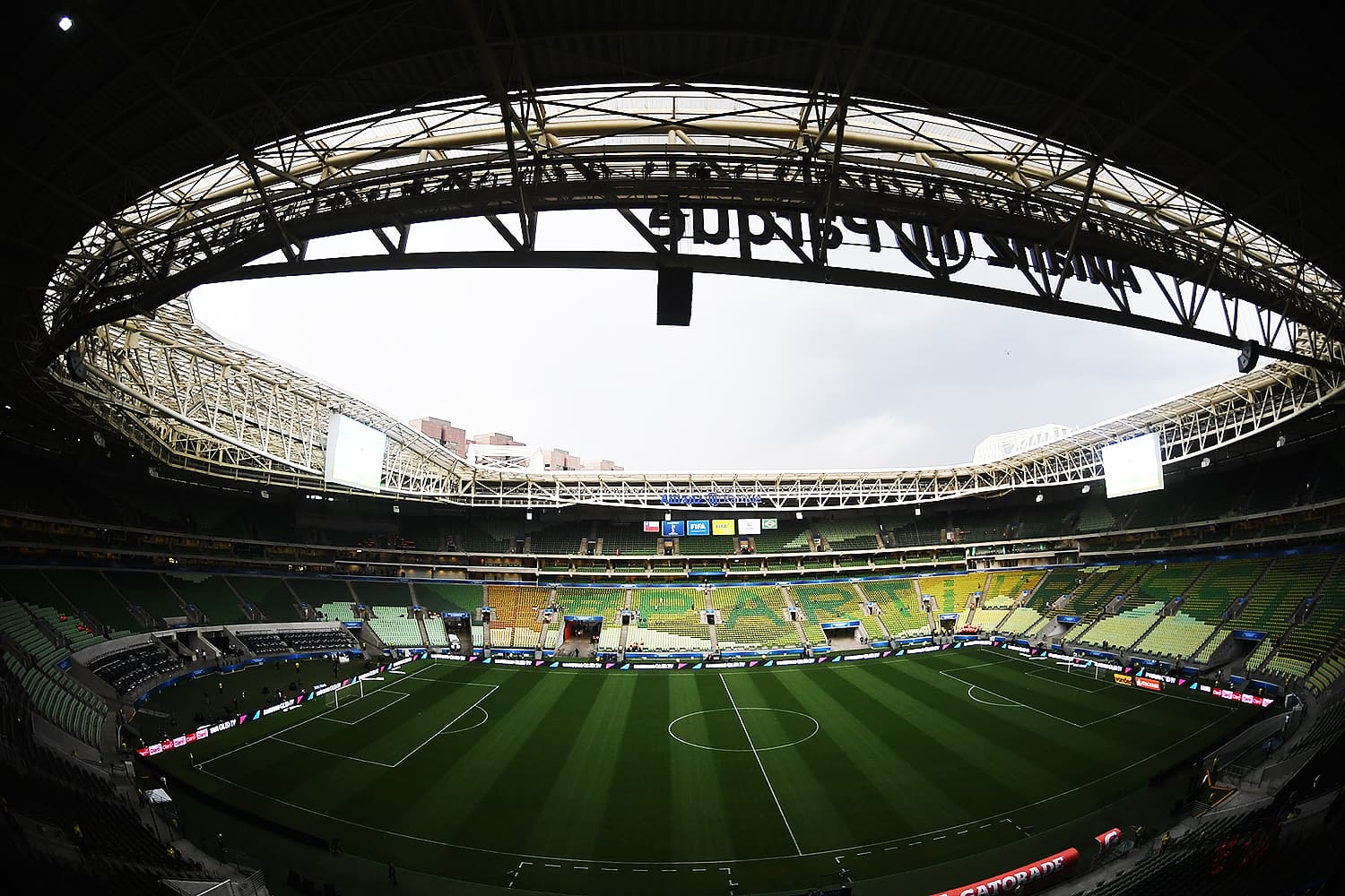 Movimentação de torcedores antes da partida entre Brasil e Chile válida pelas Eliminatórias da Copa da Rússia no Allianz Parque, em São Paulo – 10/10/2017