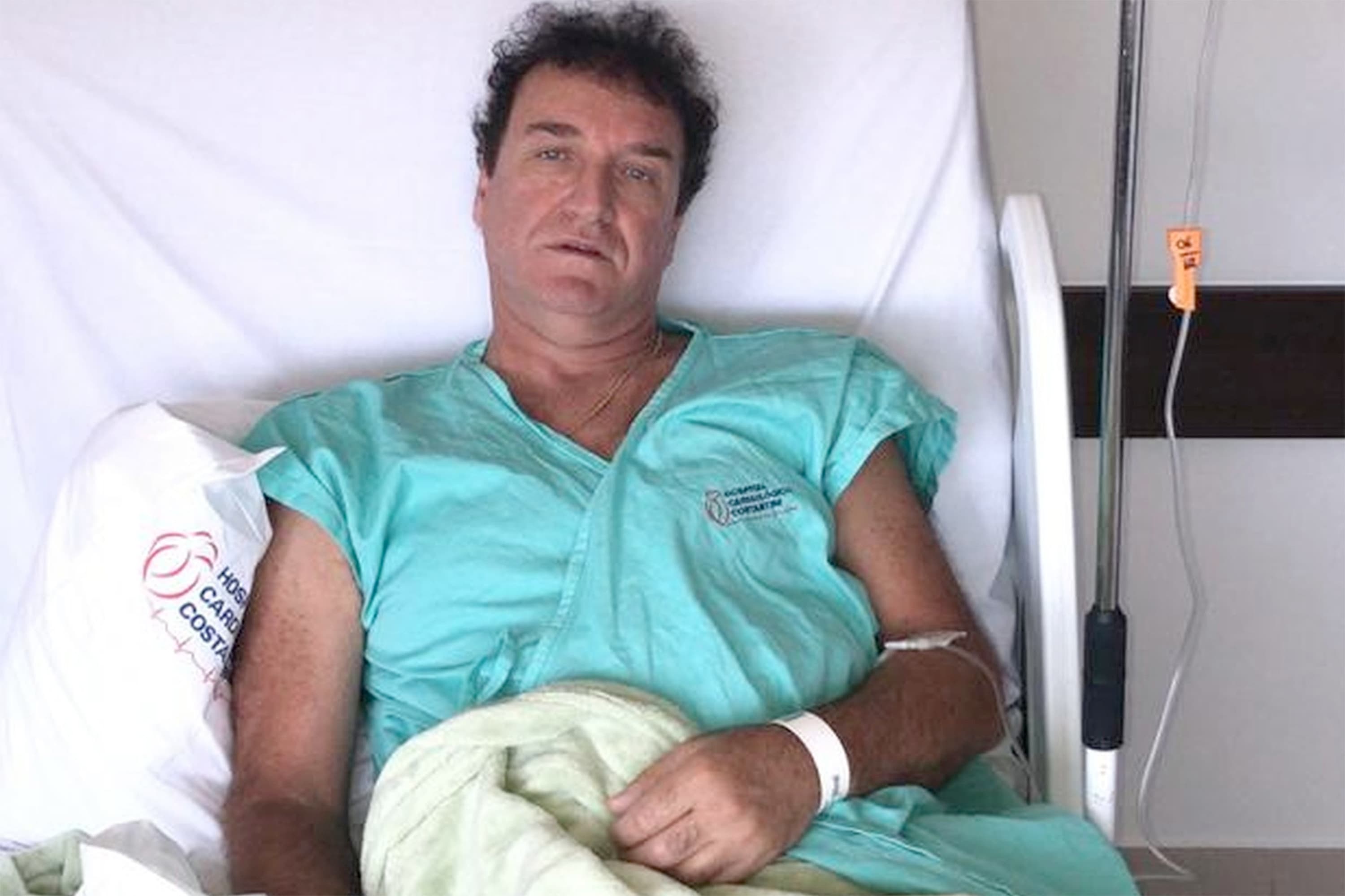 O treinador Cuca se recupera após cirurgia no coração
