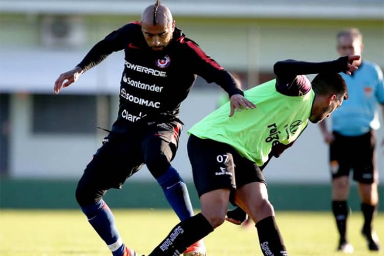 Seleção chilena realiza jogo-treino com a equipe do XV de Piracicaba, antes da estreia na Copa América – 12/06/2019
