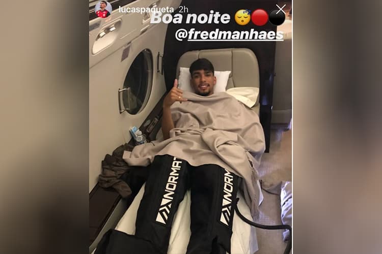 Lucas Paquetá chega ao Rio para jogo da semifinal da Copa do Brasil