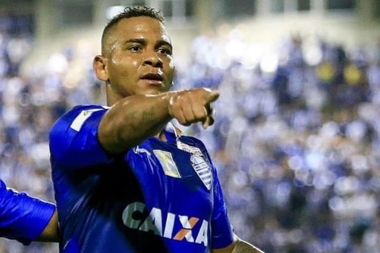 Walter, ex-atacante do CSA