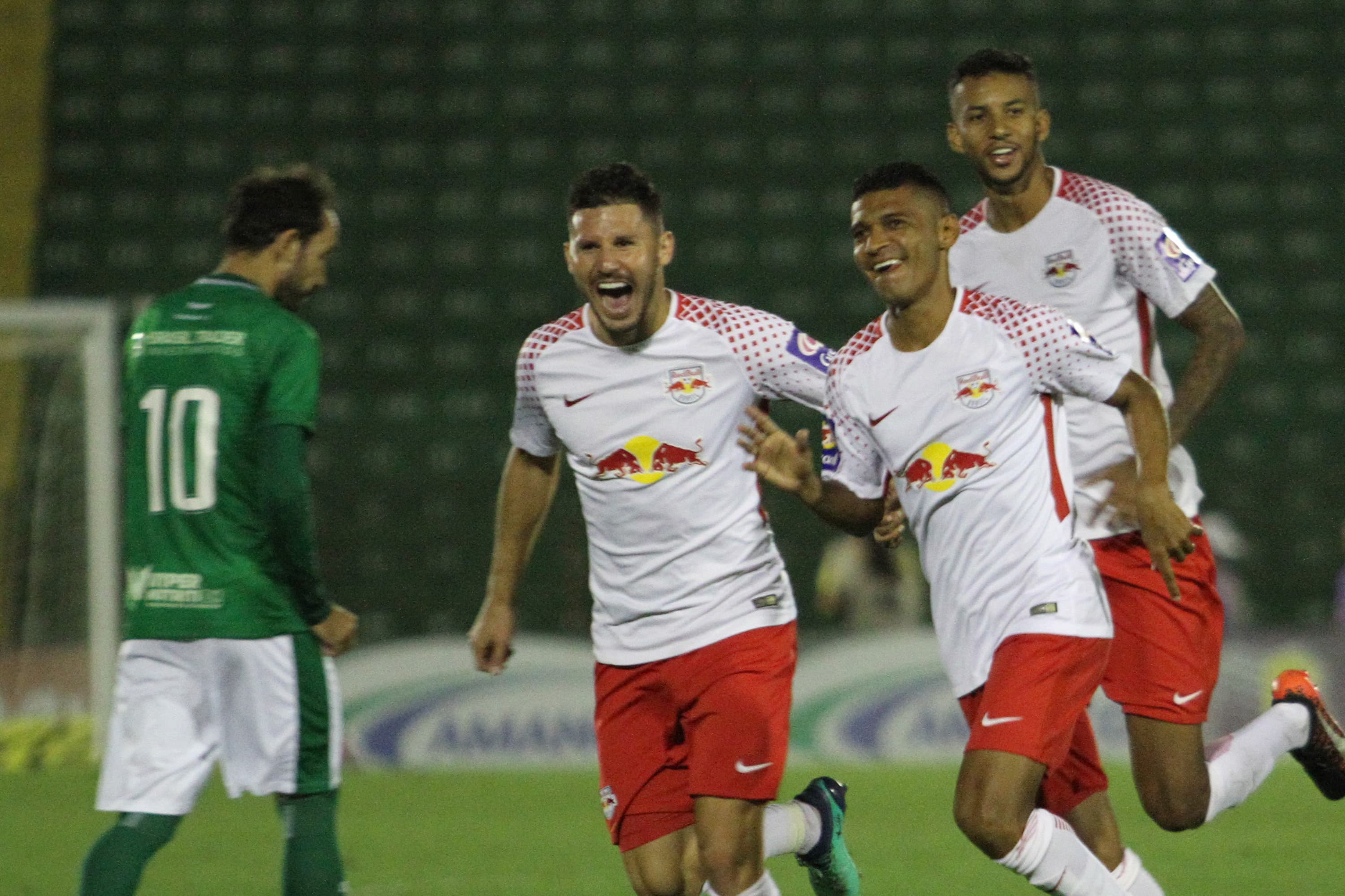 Pio comemora gol do Red Bull na partida contra o Guarani válida pelo Campeonato Paulista no estádio Brinco de Ouro em Campinas – 20/03/2019