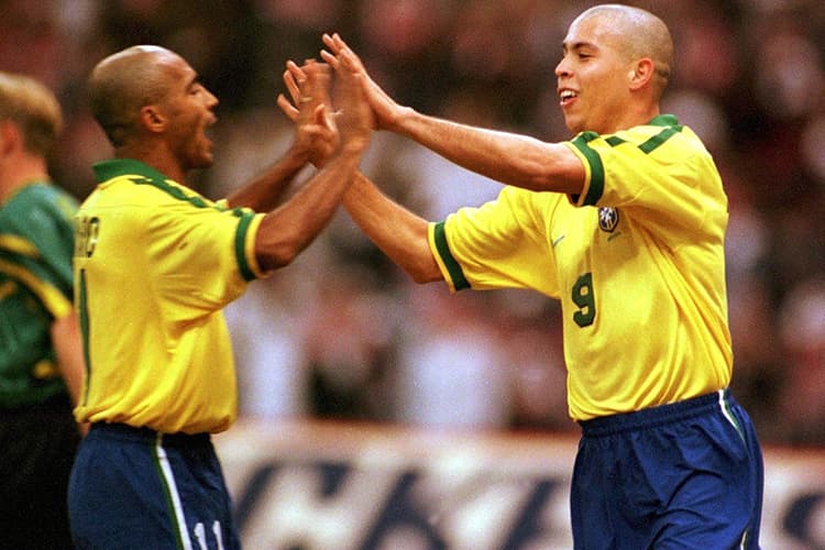 Ronaldo elege o pior companheiro: ‘Roubava 10 bolas e entregava nove’
