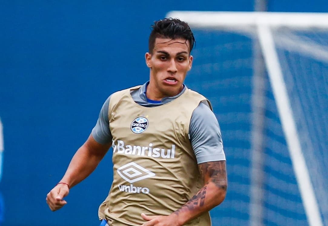 Ezequiel Esperón, durante passagem pelo Grêmio