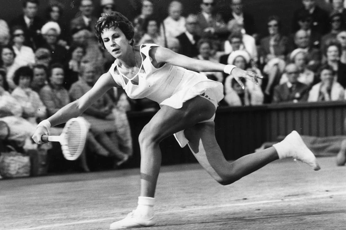 Maria Esther Bueno durante partida contra Billie Jean King no torneio de Wimbledon – 2/7/1963