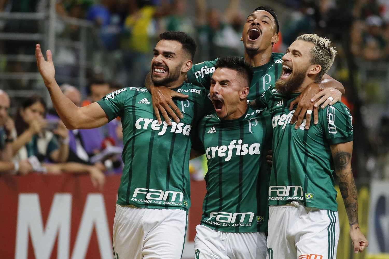 Jogadores do Palmeiras comemoram gol contra o Novorizontino, pelo Campeonato Paulista, em São Paulo
