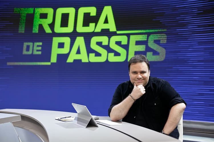 O jornalista Rodrigo Rodrigues