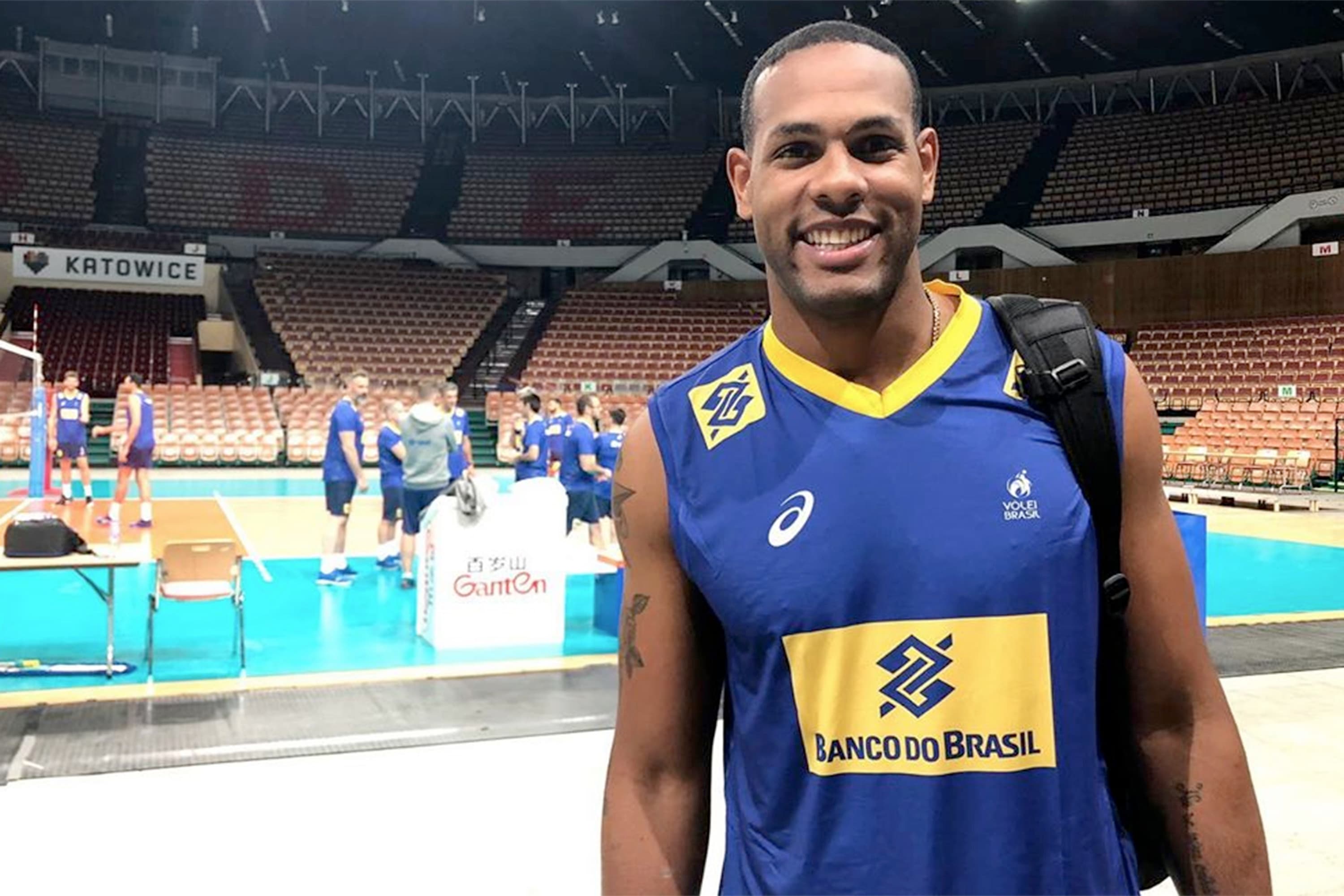O ponteiro cubano naturalizado brasileiro Yoandy Leal