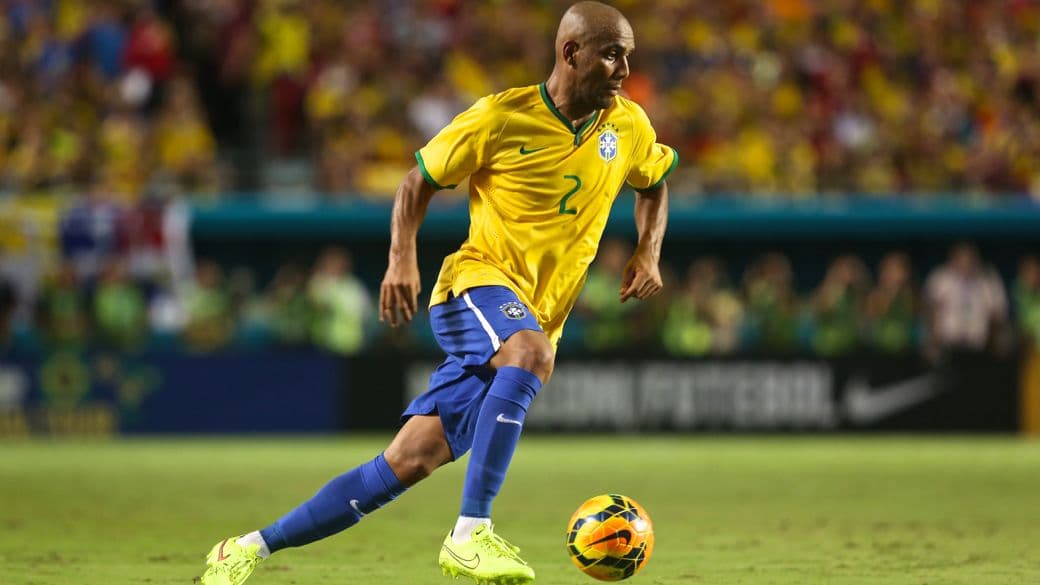 Maicon no amistoso entre Brasil e Colômbia, em Miami